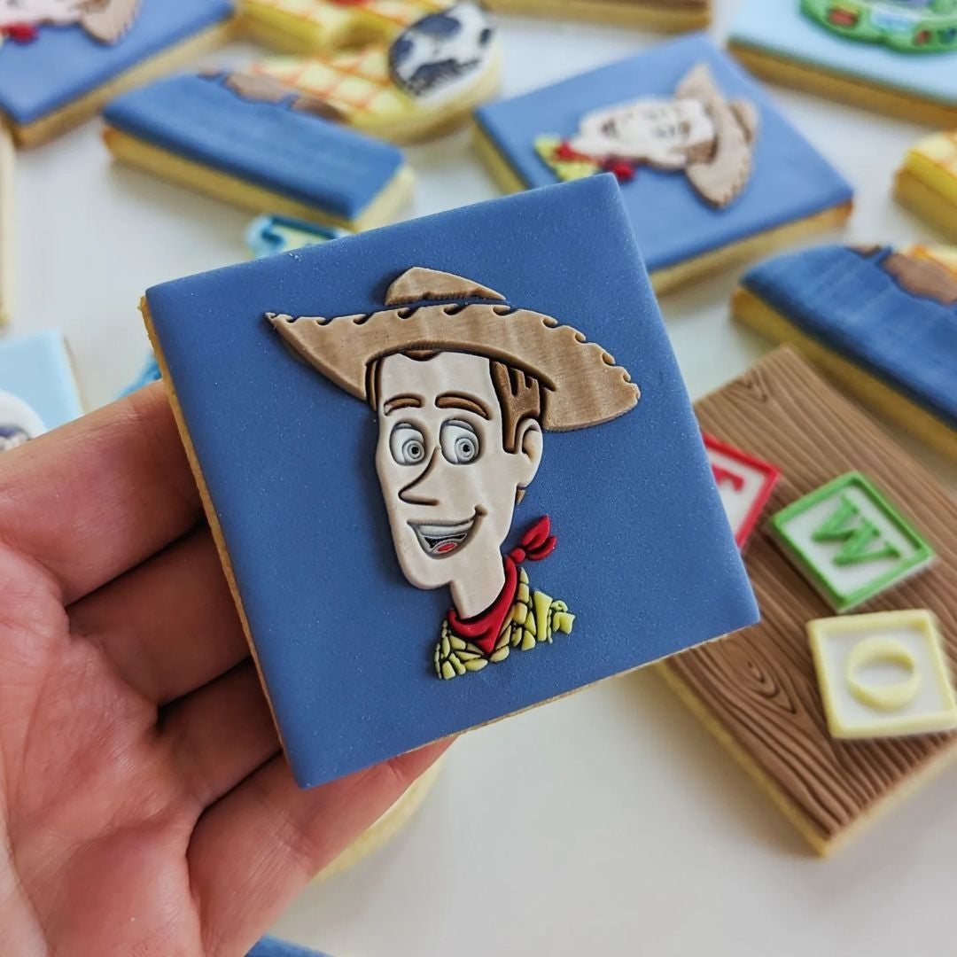 Woody face Fondant Debosser