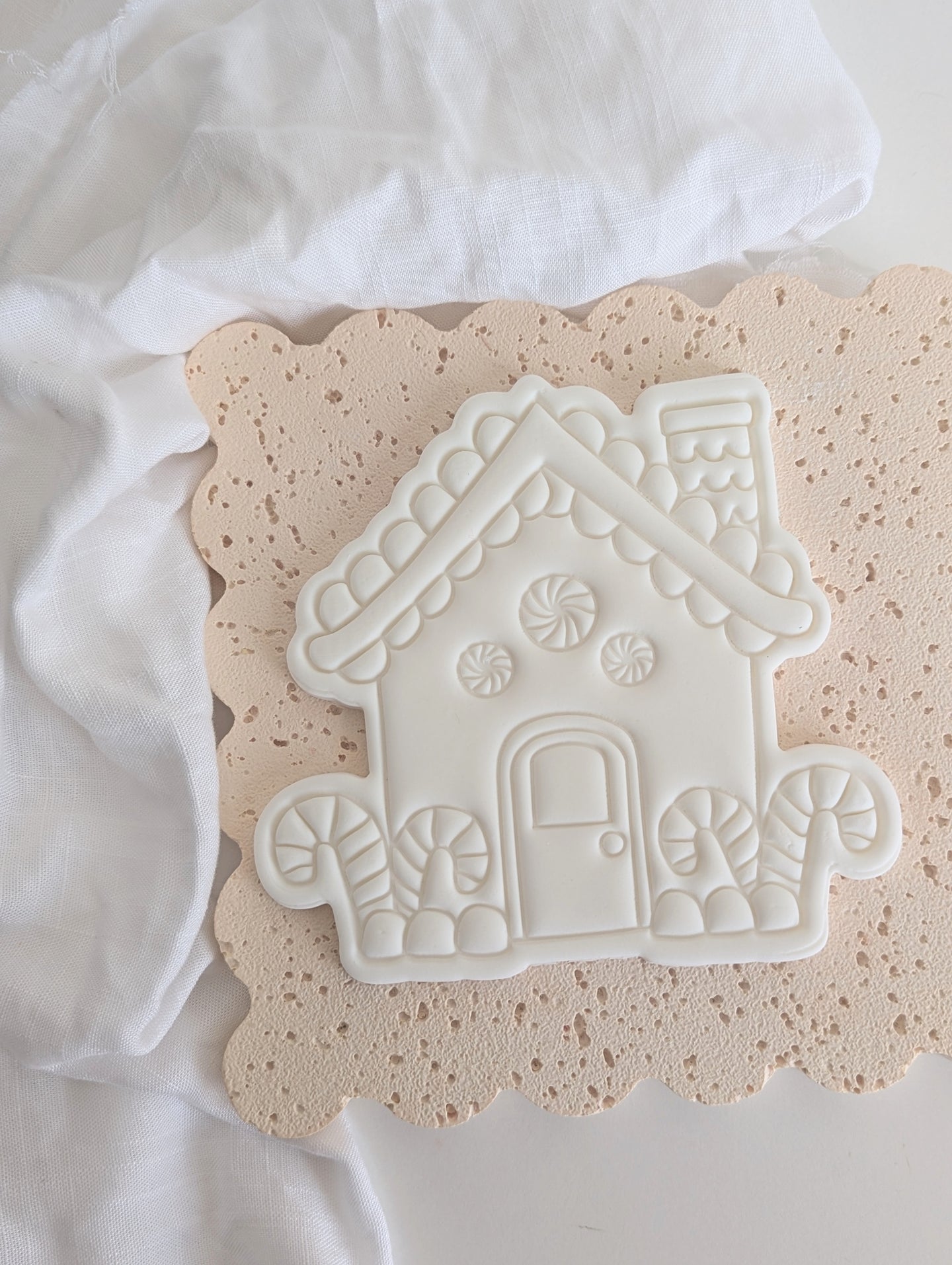 Giant Ginger bread house Cutter and Embosser