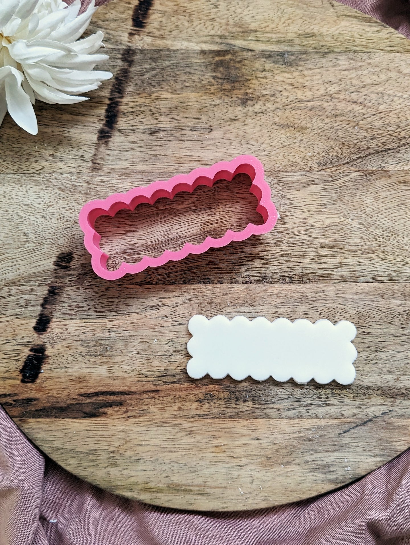 Skinny Scalloped rectangle cookie cutter