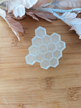 Load image into Gallery viewer, Honeycomb Fondant embosser
