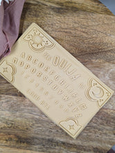 Cargar imagen en el visor de la galería, Ouija board Card Design
